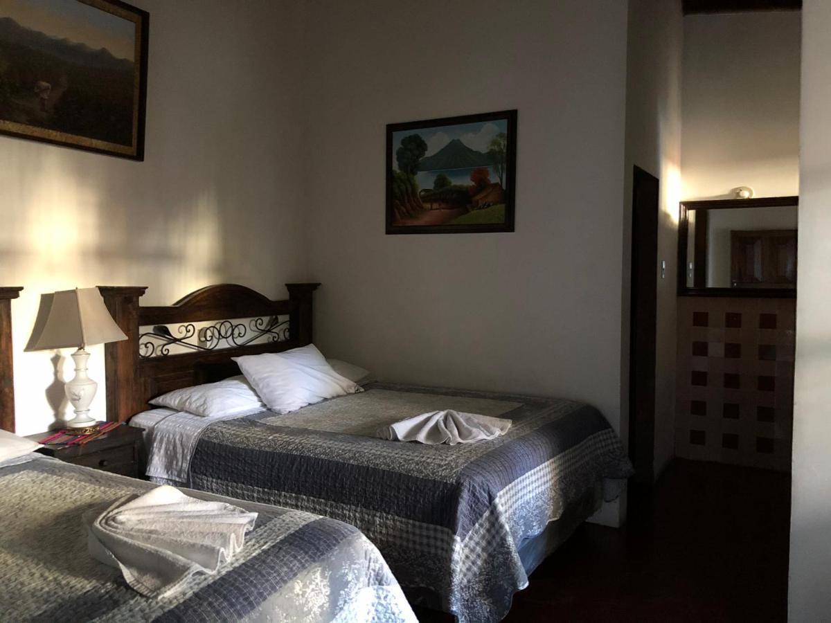 Dionisio Inn Antigua Extérieur photo