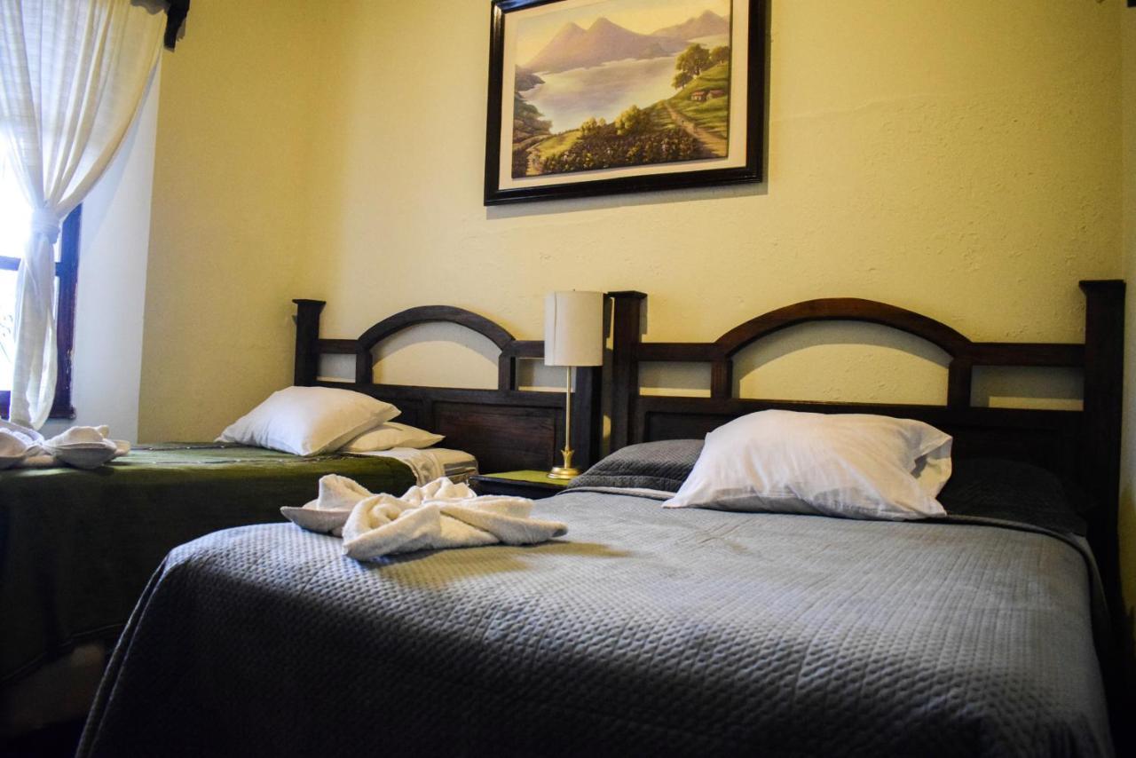 Dionisio Inn Antigua Extérieur photo